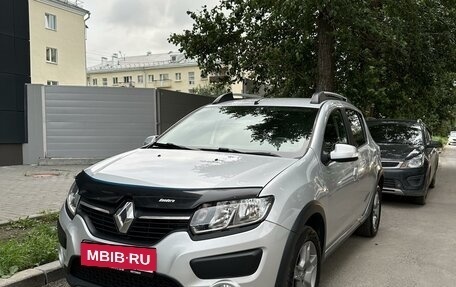 Renault Sandero II рестайлинг, 2015 год, 1 123 000 рублей, 1 фотография