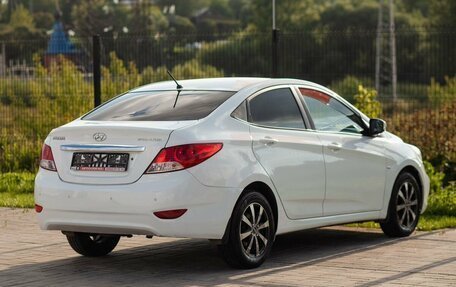 Hyundai Solaris II рестайлинг, 2012 год, 975 000 рублей, 10 фотография