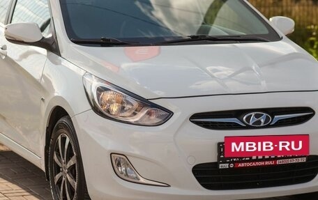 Hyundai Solaris II рестайлинг, 2012 год, 975 000 рублей, 7 фотография