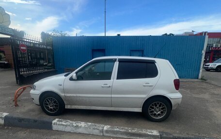 Volkswagen Polo III рестайлинг, 2001 год, 400 000 рублей, 4 фотография