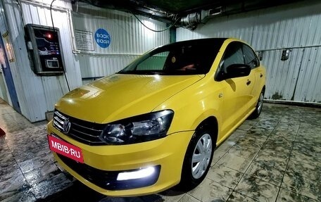 Volkswagen Polo VI (EU Market), 2018 год, 780 000 рублей, 2 фотография