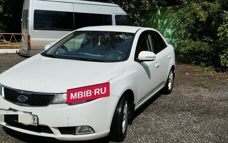 KIA Cerato III, 2011 год, 940 000 рублей, 2 фотография