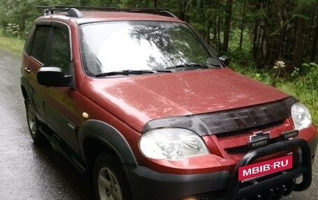 Chevrolet Niva I рестайлинг, 2011 год, 470 000 рублей, 3 фотография