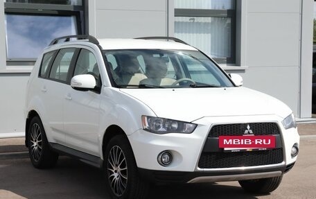 Mitsubishi Outlander III рестайлинг 3, 2011 год, 1 099 000 рублей, 3 фотография