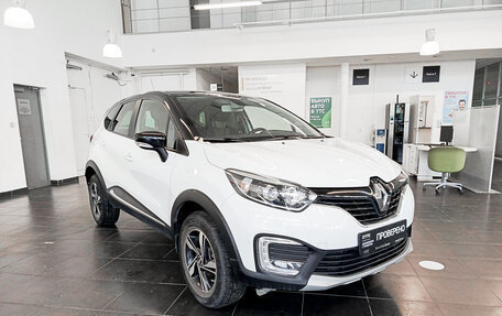 Renault Kaptur I рестайлинг, 2016 год, 1 465 000 рублей, 3 фотография