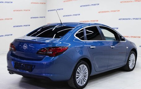 Opel Astra J, 2013 год, 835 000 рублей, 4 фотография