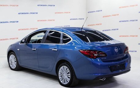 Opel Astra J, 2013 год, 835 000 рублей, 6 фотография