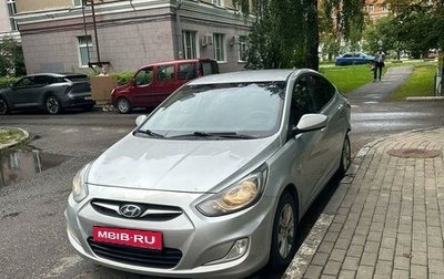 Hyundai Solaris II рестайлинг, 2012 год, 500 000 рублей, 1 фотография