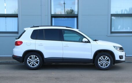 Volkswagen Tiguan I, 2013 год, 1 299 000 рублей, 4 фотография