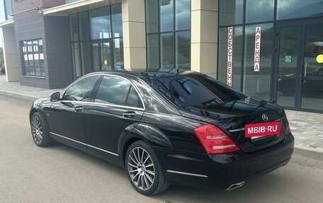 Mercedes-Benz S-Класс, 2011 год, 1 850 000 рублей, 10 фотография