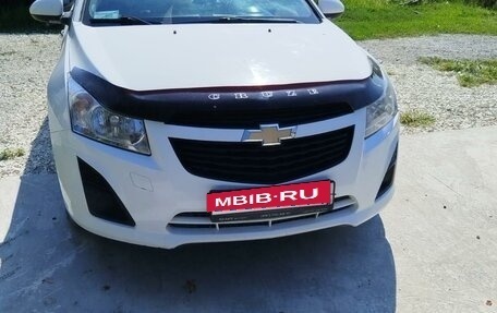 Chevrolet Cruze II, 2013 год, 990 000 рублей, 3 фотография