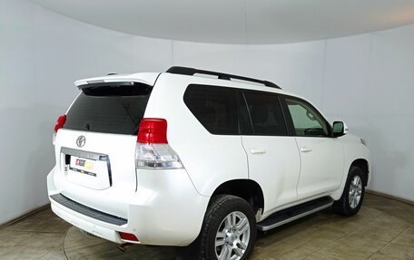 Toyota Land Cruiser Prado 150 рестайлинг 2, 2013 год, 3 199 000 рублей, 5 фотография