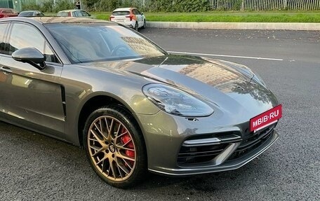 Porsche Panamera II рестайлинг, 2017 год, 5 845 000 рублей, 4 фотография