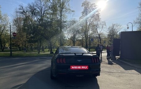 Ford Mustang VI рестайлинг, 2019 год, 2 800 000 рублей, 6 фотография