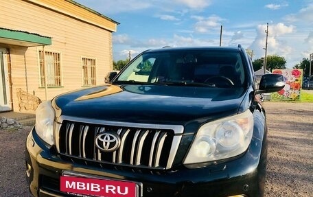 Toyota Land Cruiser Prado 150 рестайлинг 2, 2012 год, 3 300 000 рублей, 2 фотография