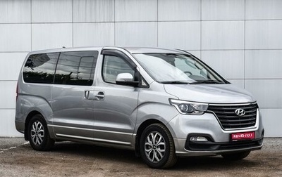 Hyundai H-1 II рестайлинг, 2019 год, 3 430 000 рублей, 1 фотография