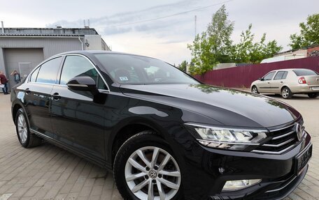 Volkswagen Passat B8 рестайлинг, 2020 год, 2 372 000 рублей, 3 фотография