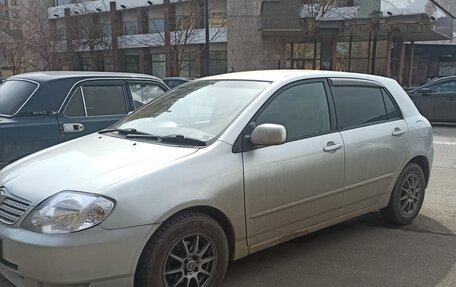 Toyota Corolla, 2001 год, 640 000 рублей, 2 фотография