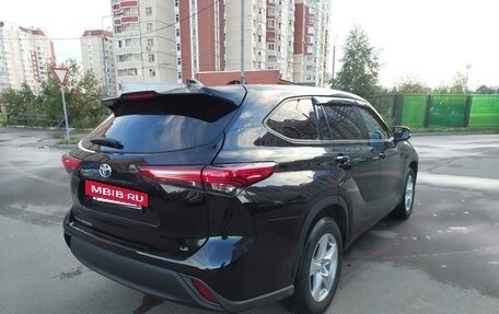 Toyota Highlander, 2020 год, 4 550 000 рублей, 4 фотография