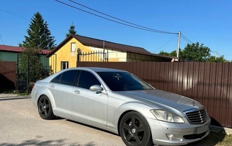 Mercedes-Benz S-Класс, 2005 год, 1 325 000 рублей, 2 фотография