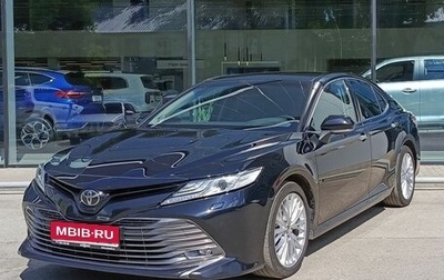 Toyota Camry, 2018 год, 3 400 000 рублей, 1 фотография