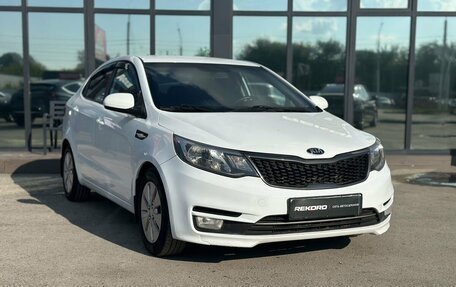 KIA Rio III рестайлинг, 2016 год, 1 фотография