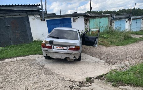 Nissan Primera II рестайлинг, 2000 год, 3 фотография