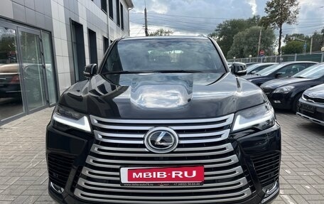 Lexus LX, 2024 год, 18 700 000 рублей, 2 фотография