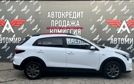 KIA Rio IV, 2021 год, 1 650 000 рублей, 4 фотография