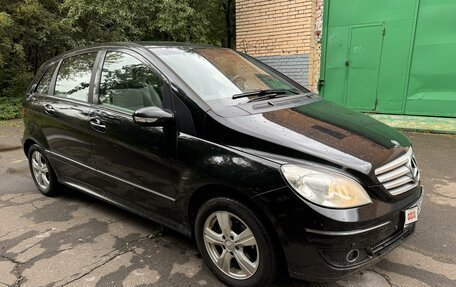 Mercedes-Benz B-Класс, 2006 год, 650 000 рублей, 2 фотография