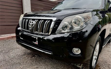 Toyota Land Cruiser Prado 150 рестайлинг 2, 2011 год, 3 450 000 рублей, 3 фотография