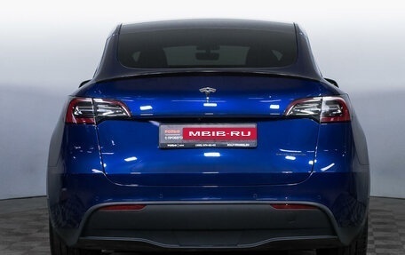 Tesla Model Y I, 2021 год, 3 900 000 рублей, 6 фотография