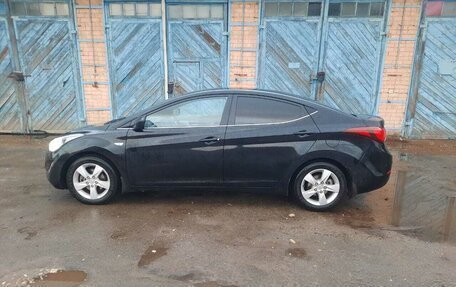 Hyundai Elantra V, 2013 год, 1 050 000 рублей, 2 фотография