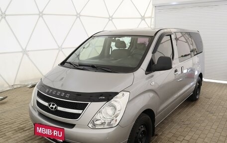 Hyundai Grand Starex Grand Starex I рестайлинг 2, 2014 год, 2 195 000 рублей, 7 фотография