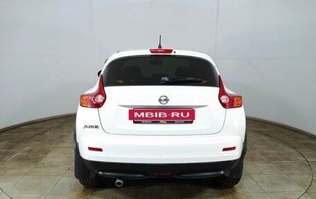 Nissan Juke II, 2011 год, 999 000 рублей, 6 фотография