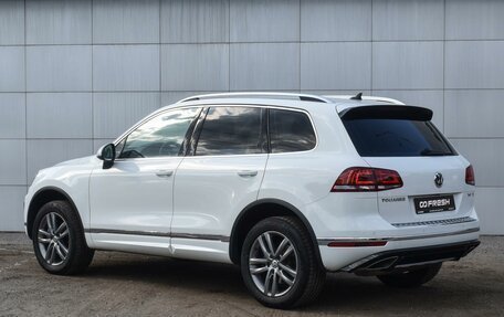 Volkswagen Touareg III, 2017 год, 3 499 000 рублей, 2 фотография