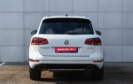 Volkswagen Touareg III, 2017 год, 3 499 000 рублей, 4 фотография