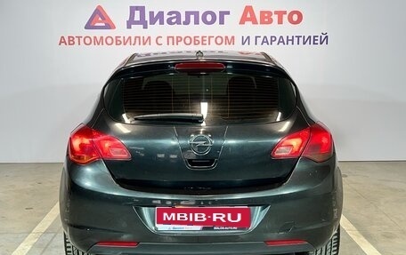 Opel Astra J, 2010 год, 699 000 рублей, 5 фотография