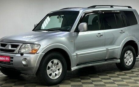 Mitsubishi Pajero III рестайлинг, 2005 год, 1 029 000 рублей, 1 фотография