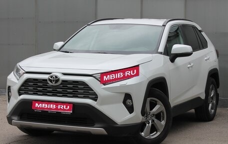 Toyota RAV4, 2020 год, 3 350 000 рублей, 1 фотография