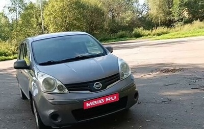 Nissan Note II рестайлинг, 2011 год, 1 фотография