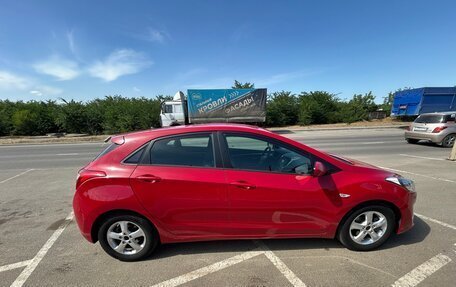 Hyundai i30 II рестайлинг, 2012 год, 950 000 рублей, 4 фотография