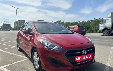 Hyundai i30 II рестайлинг, 2012 год, 950 000 рублей, 3 фотография