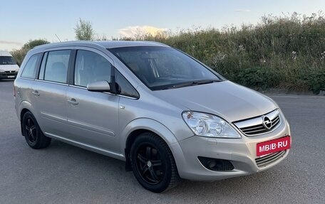 Opel Zafira B, 2008 год, 685 000 рублей, 5 фотография