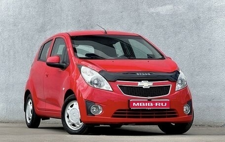 Chevrolet Spark III, 2013 год, 700 000 рублей, 1 фотография