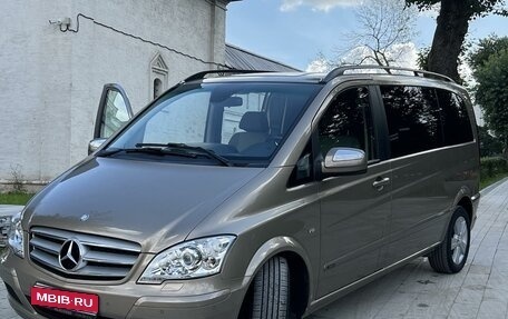 Mercedes-Benz Viano, 2011 год, 3 200 000 рублей, 1 фотография