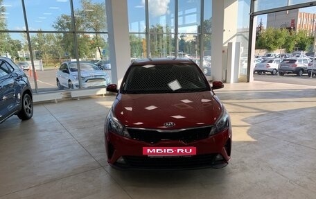 KIA Rio IV, 2020 год, 1 580 000 рублей, 4 фотография