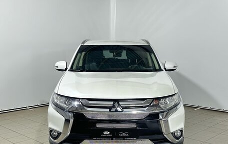 Mitsubishi Outlander III рестайлинг 3, 2018 год, 1 960 000 рублей, 2 фотография