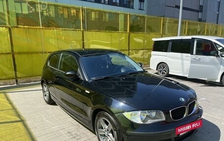 BMW 1 серия, 2009 год, 760 000 рублей, 4 фотография