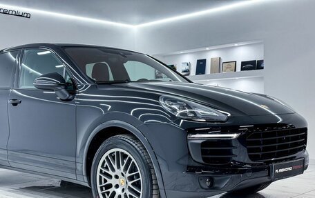 Porsche Cayenne III, 2017 год, 6 200 000 рублей, 2 фотография